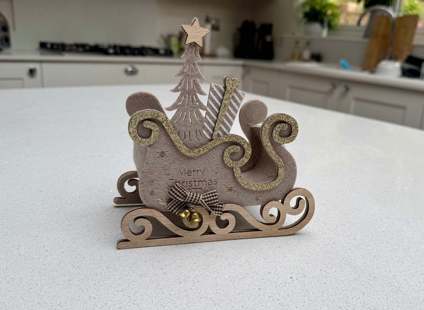 Merrywood Felt Christmas Sleigh Decoration – 21cm