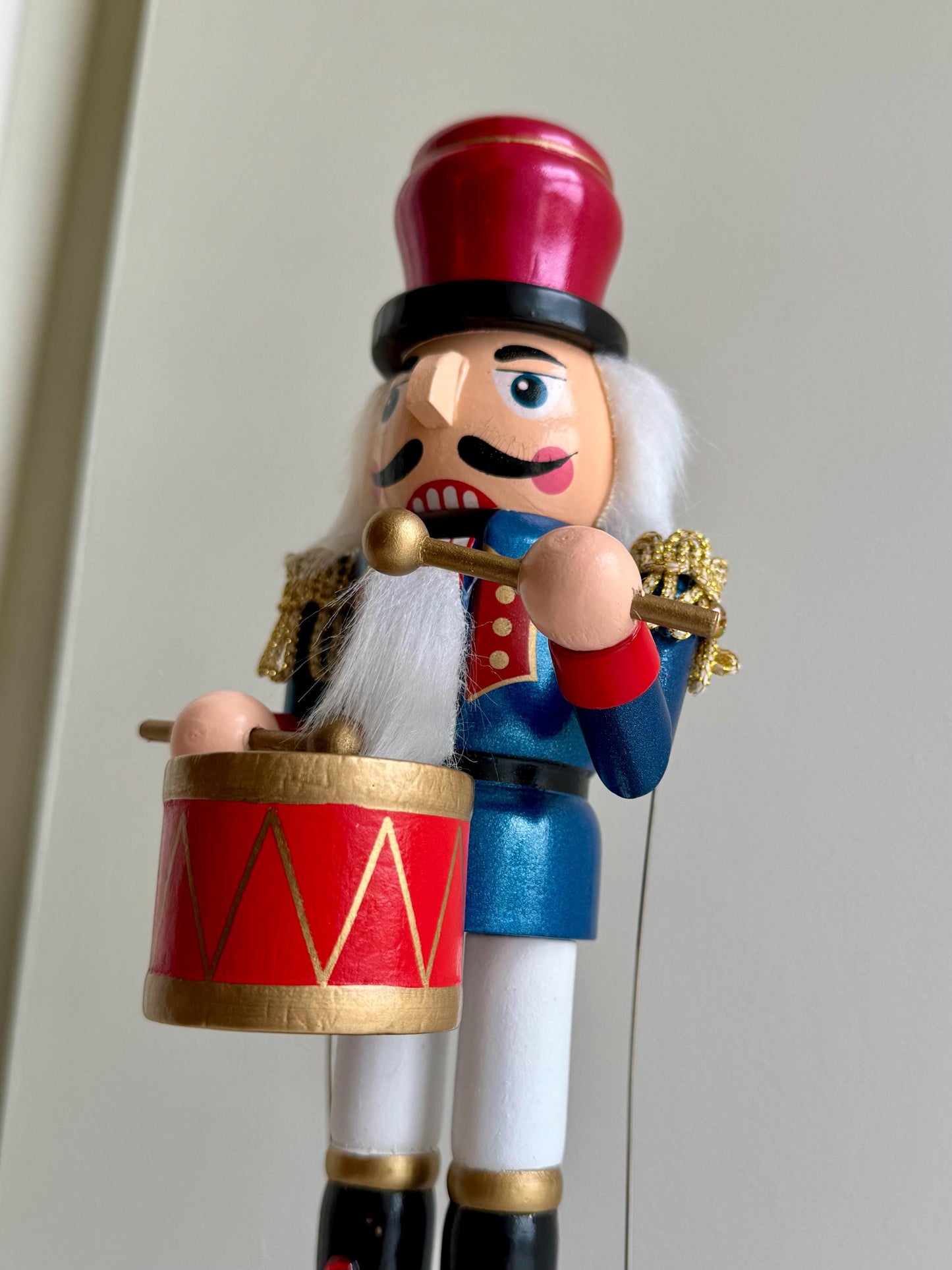Hand Painted 30cm Musical Drummer Nutcracker - Blue & Red Traditional Ornament