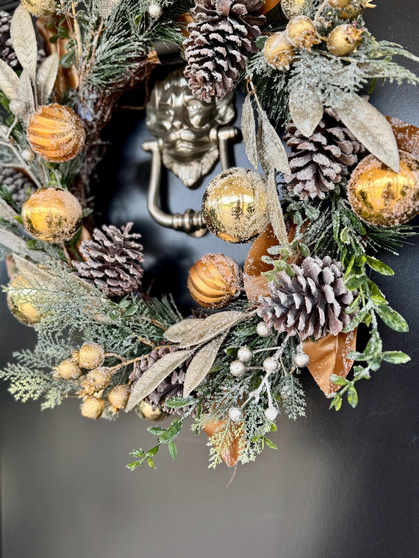 Luxury Gold & Pinecone Christmas Wreath - 50cm Door decoration