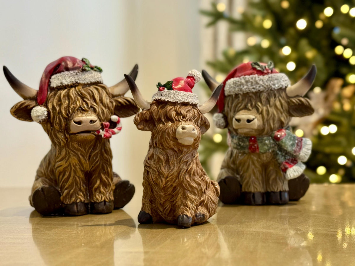 Highland Cow Christmas Ornaments – Scarf