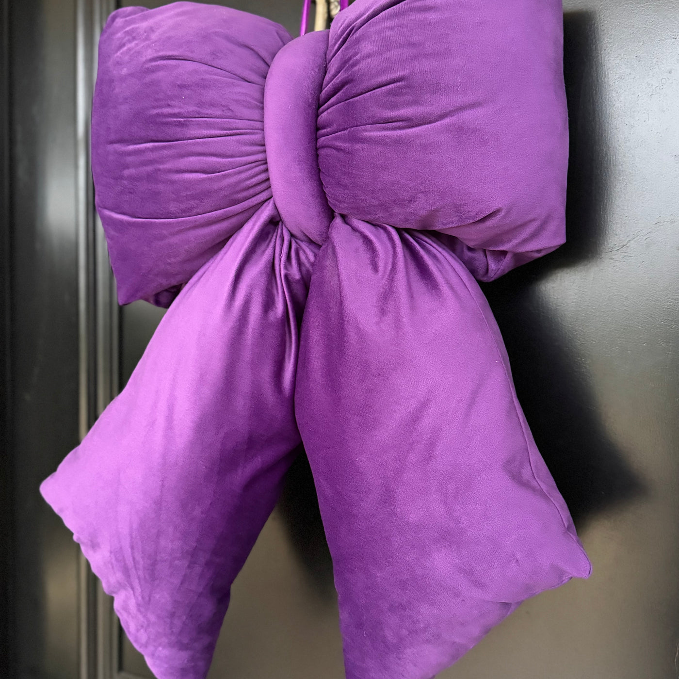 Elegant Plush Bow in Purple – Extra Large, Large, Medium – Medium (25cm)