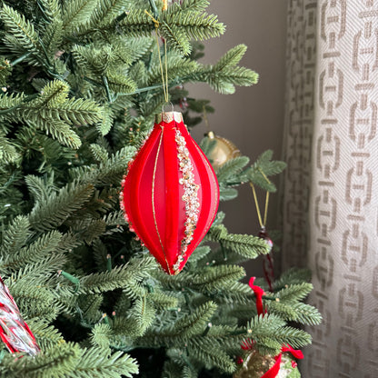 Finial Bauble in Red Velvet with Jewels