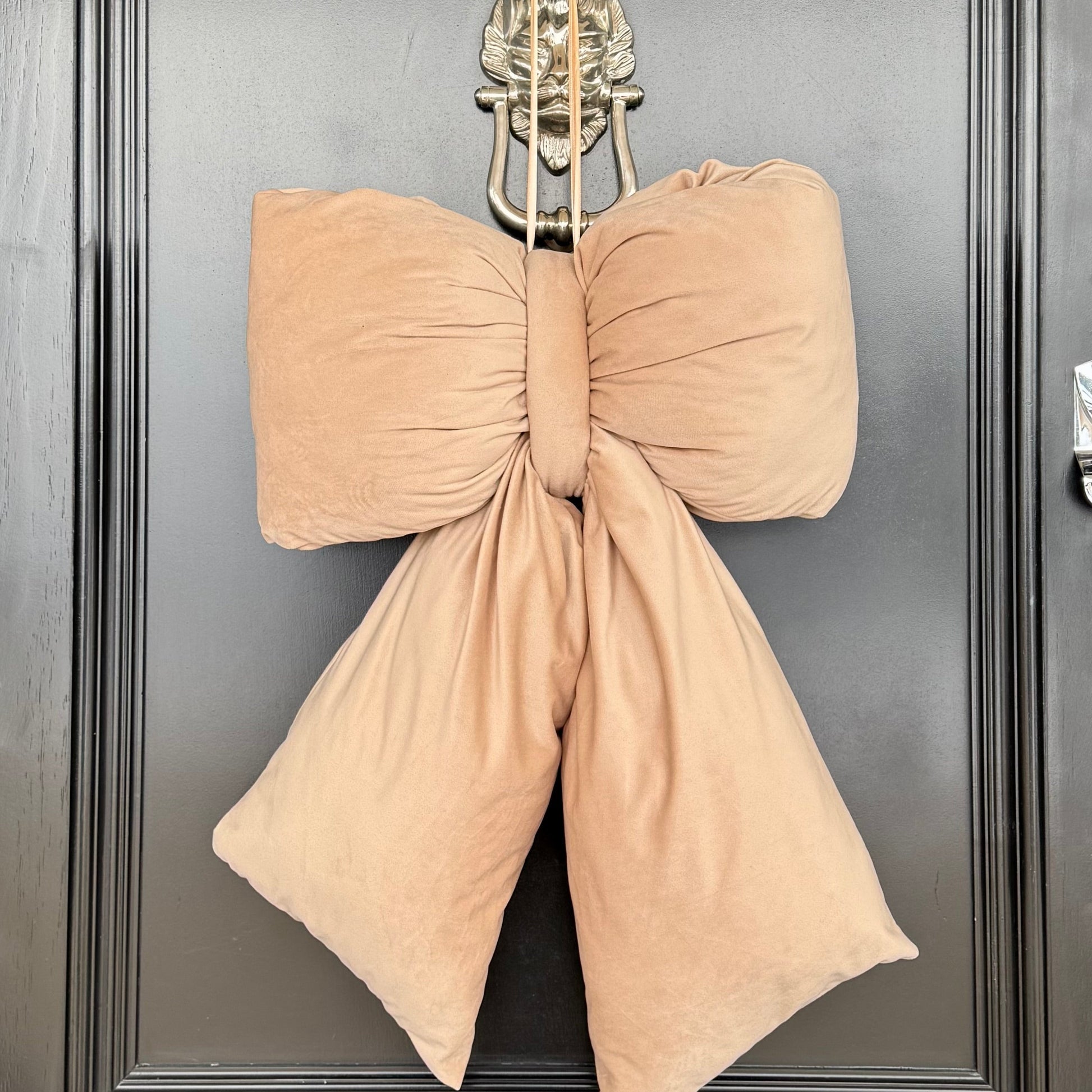 Champagne Velvet Bow