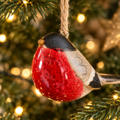 Ceramic Robin Christmas Bauble – 8cm Hanging Tree Decoration