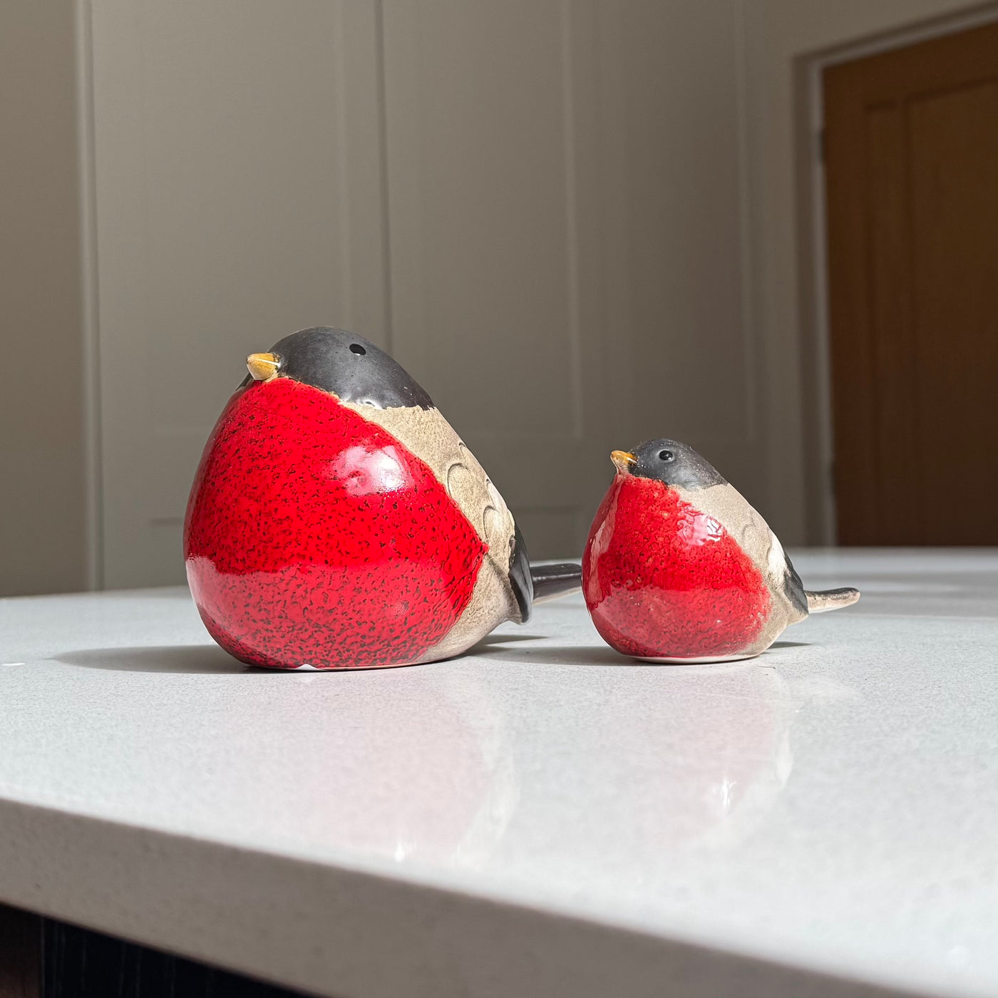Large Ceramic Robin Ornament - 15cm