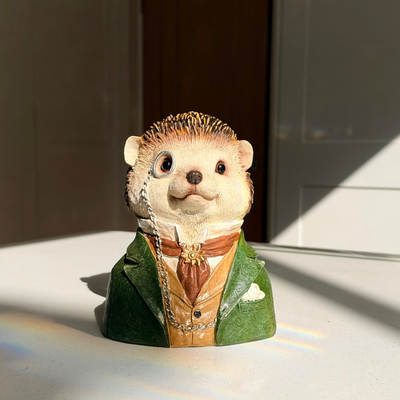 Sir Bramble – Dapper Resin Hedgehog Bust Ornament, 18cm