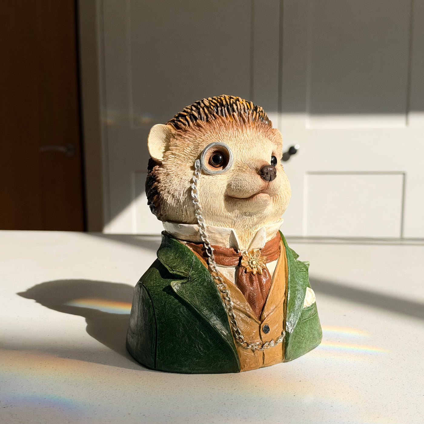 Sir Bramble – Dapper Resin Hedgehog Bust Ornament, 18cm