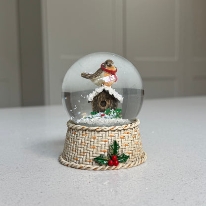 Mini Robin & Birdhouse Christmas Snow Globe – 8.5cm