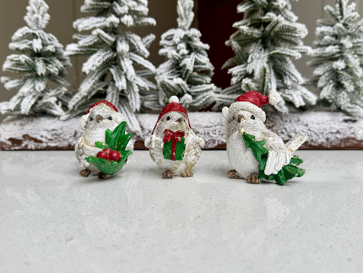 Festive Resin Robin Ornament with Red Detail – Three Designs