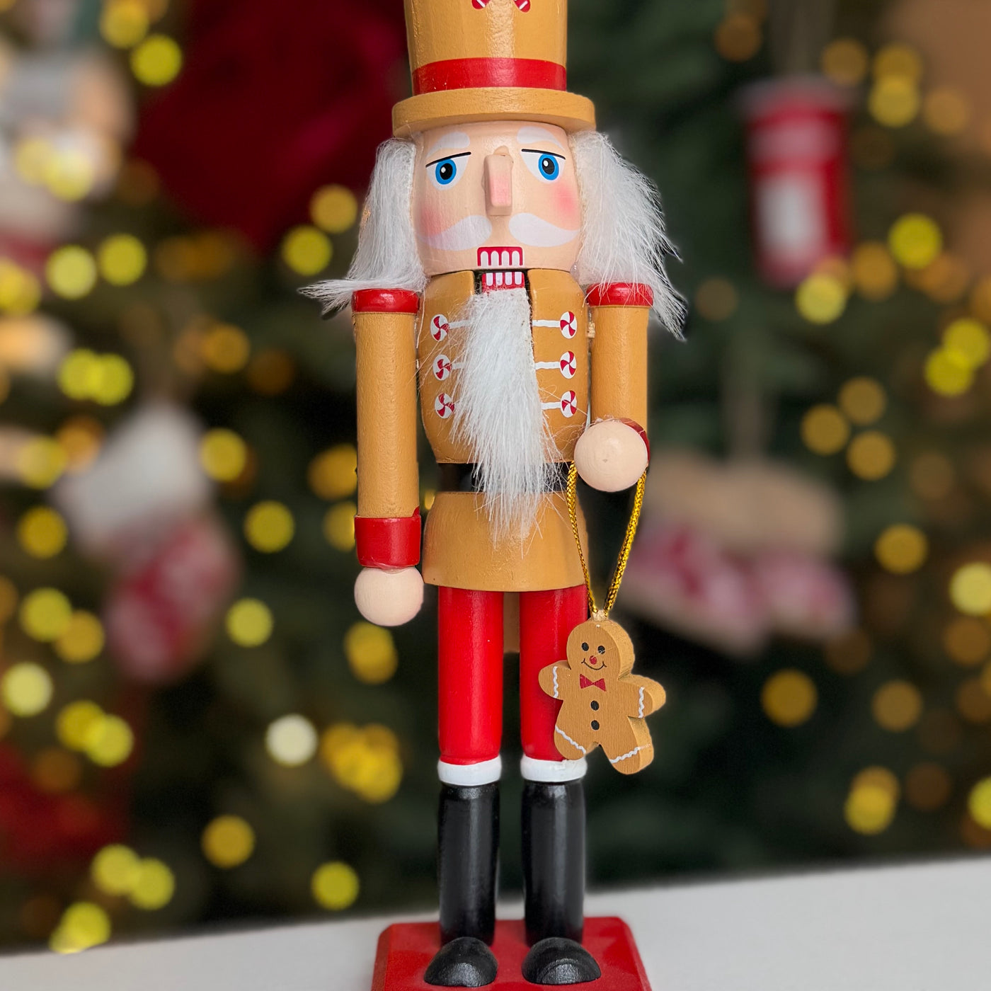 Classic Hand-Painted Wooden Christmas Nutcracker in Various Colours and Sizes – Gingerbread (22cm)
