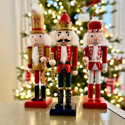 Classic Hand-Painted Wooden Christmas Nutcracker in Various Colours and Sizes – Candy Cane (22cm)