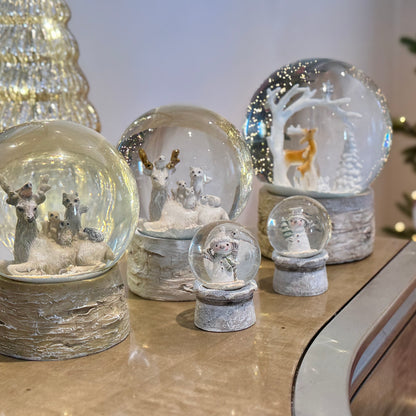 Large Deer Star of Bethlehem Snow Globe 15.5cm