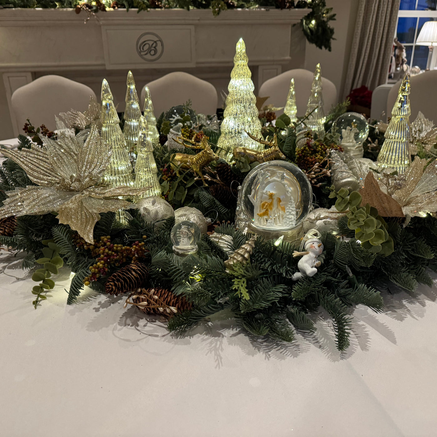 Large Deer Star of Bethlehem Snow Globe 15.5cm