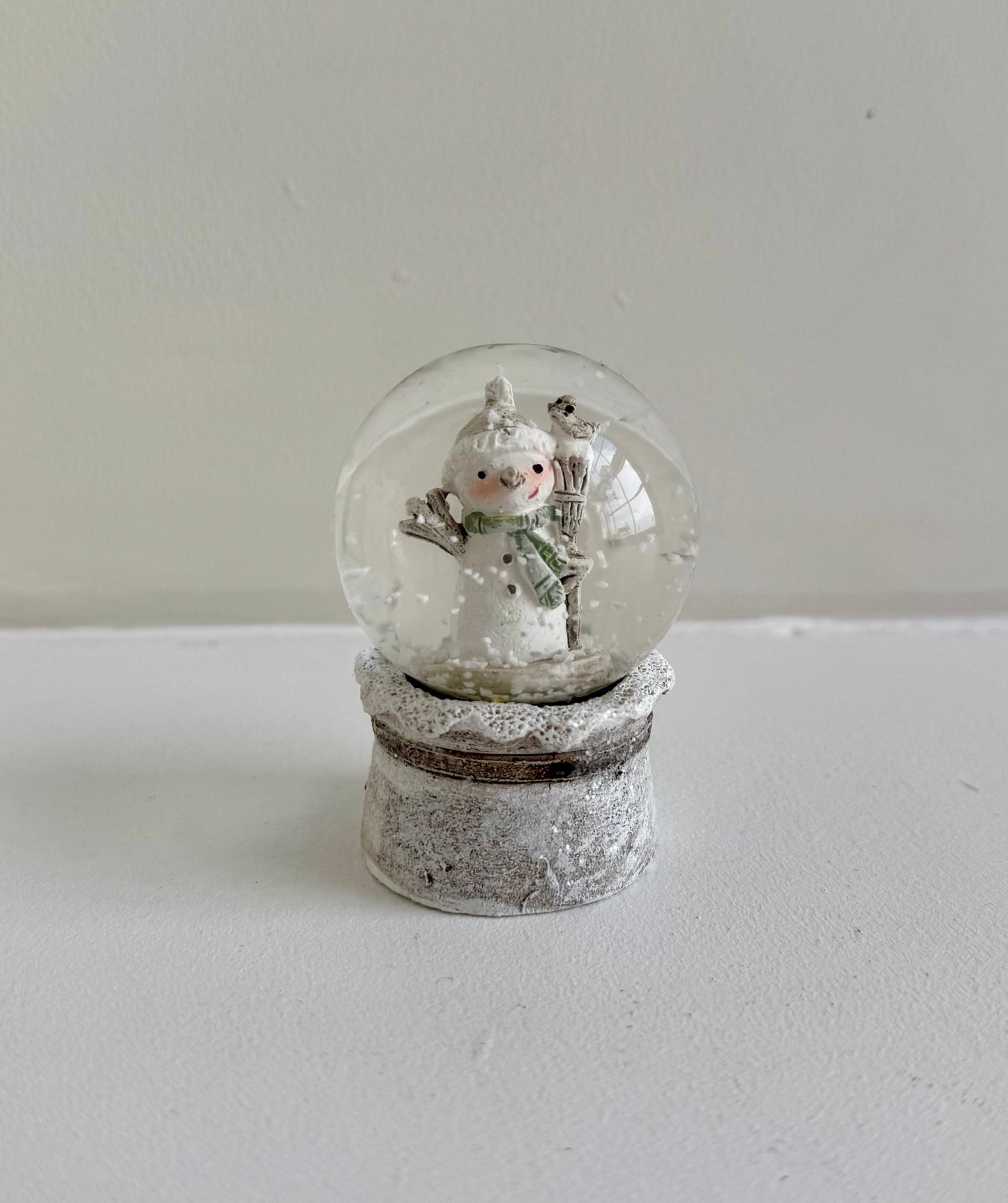 Mini Snow Globes with Snowmen - assorted