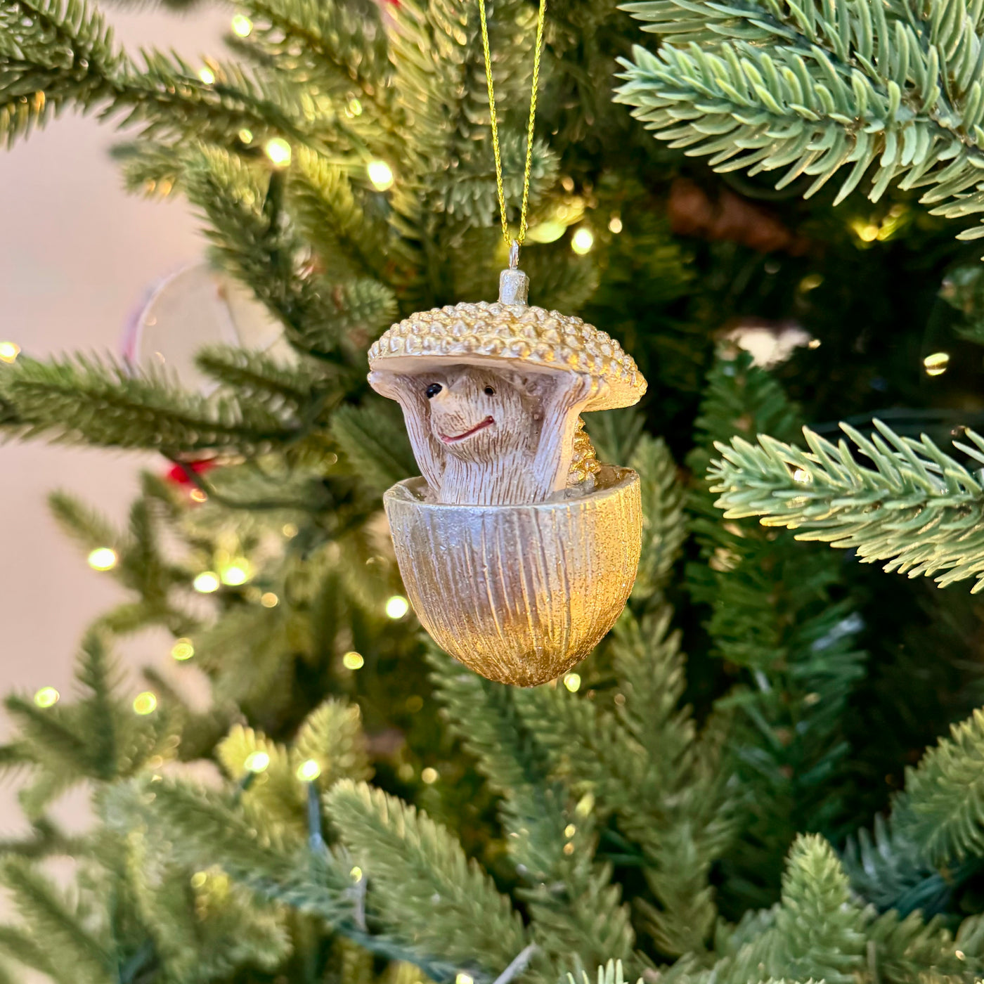 Hedgehog acorn hanging Christmas ornament – Woollaston White
