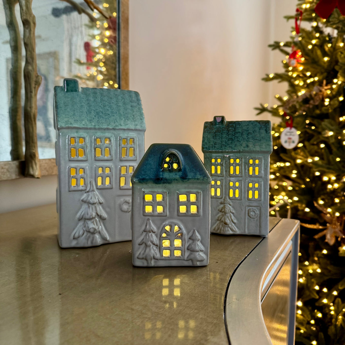 Ceramic Light-Up Christmas Houses with Green Roof – Small (14cm)
