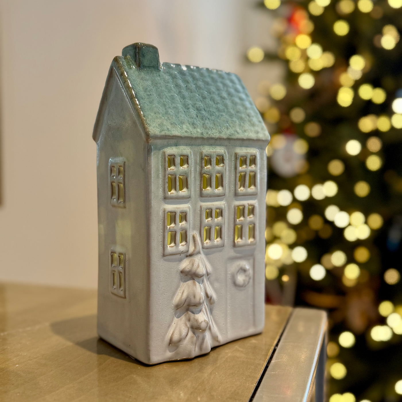 Ceramic Light-Up Christmas Houses with Green Roof – Large (20cm)