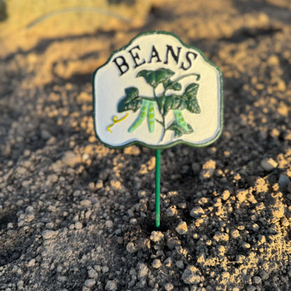 Cast iron Carrot vegetable garden marker sign
