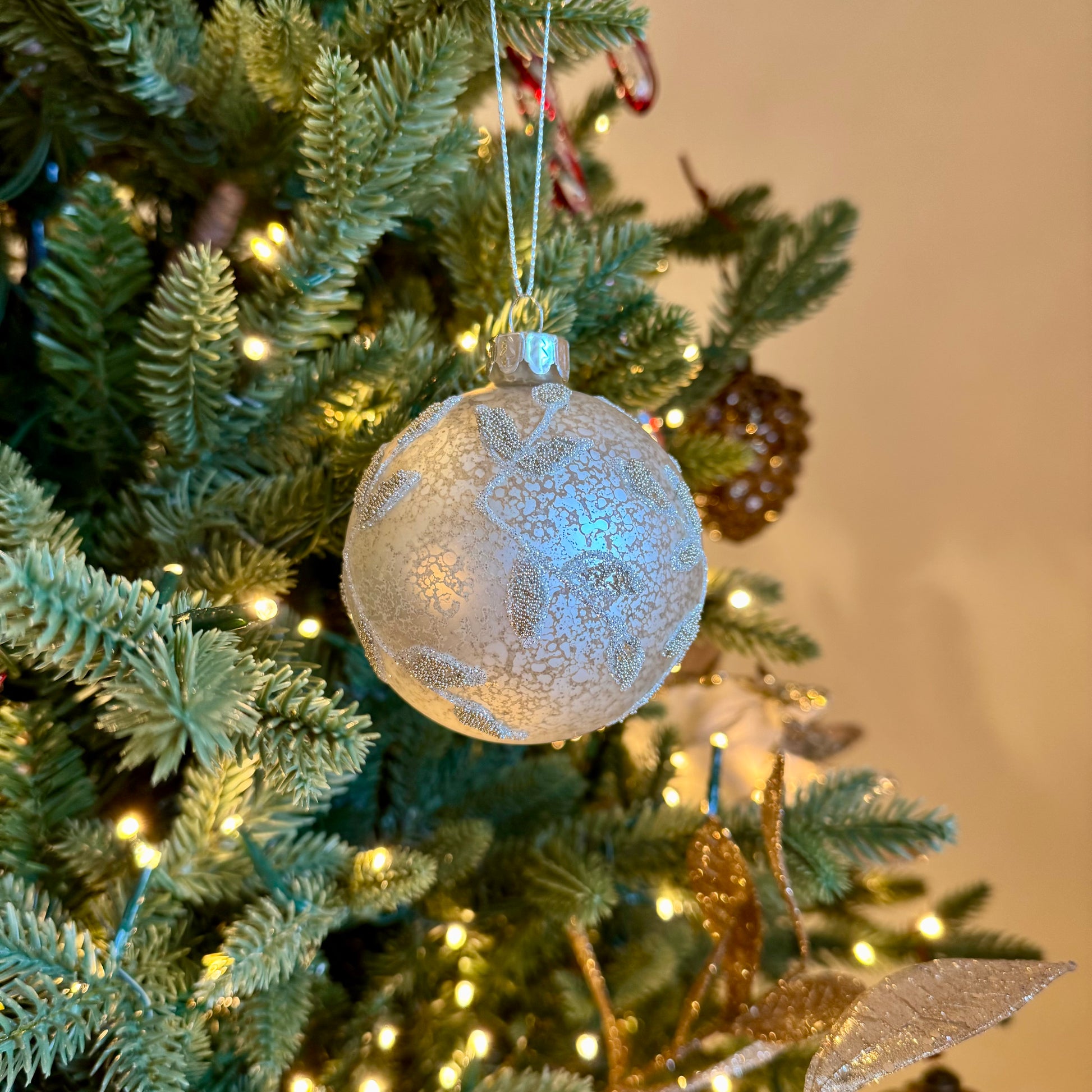 Glass Bauble with Champagne Mottled Leaf Design