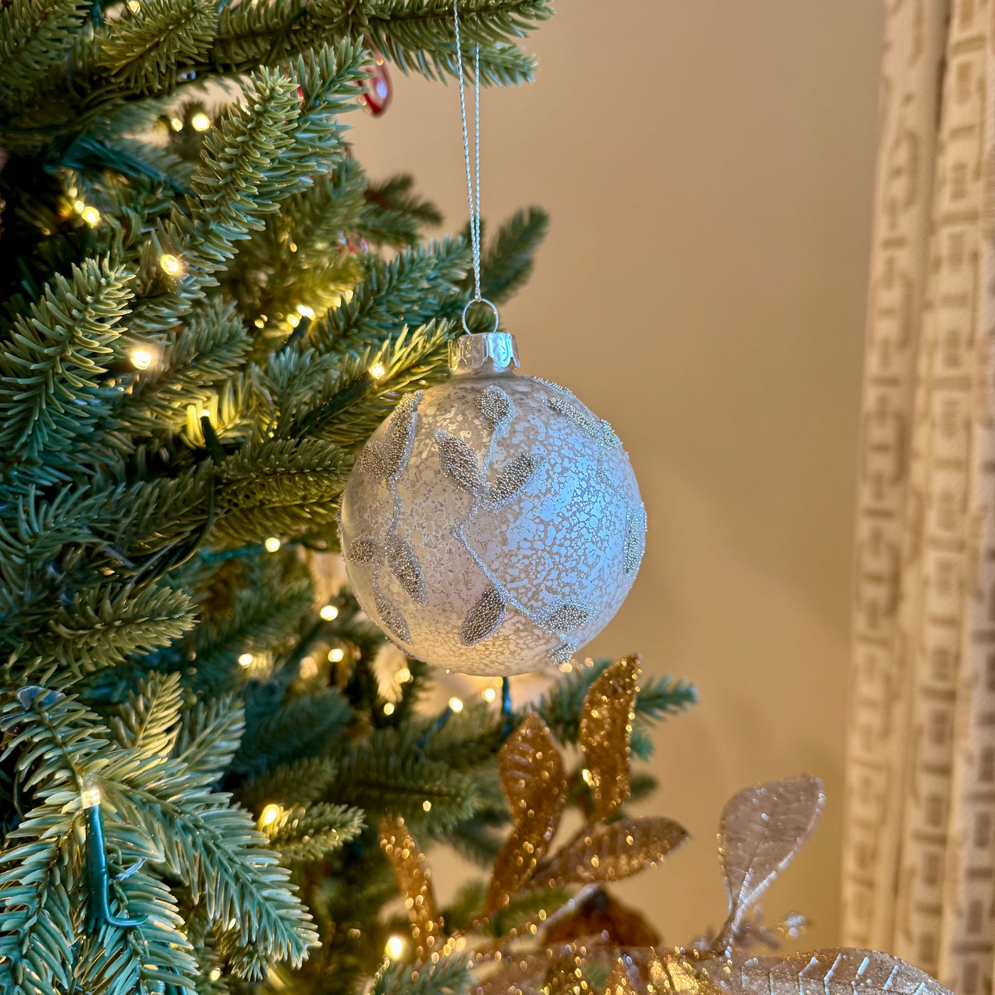 Glass Bauble with Champagne Mottled Leaf Design