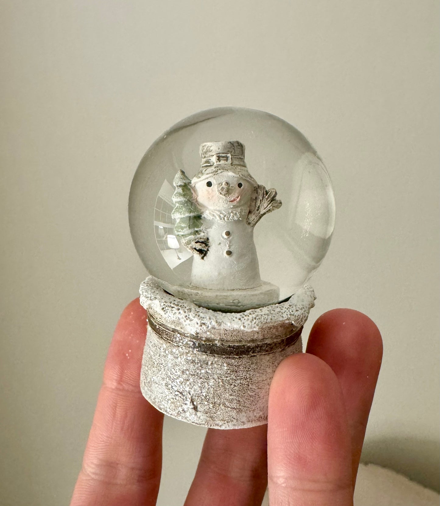 Mini Snow Globes with Snowmen - assorted
