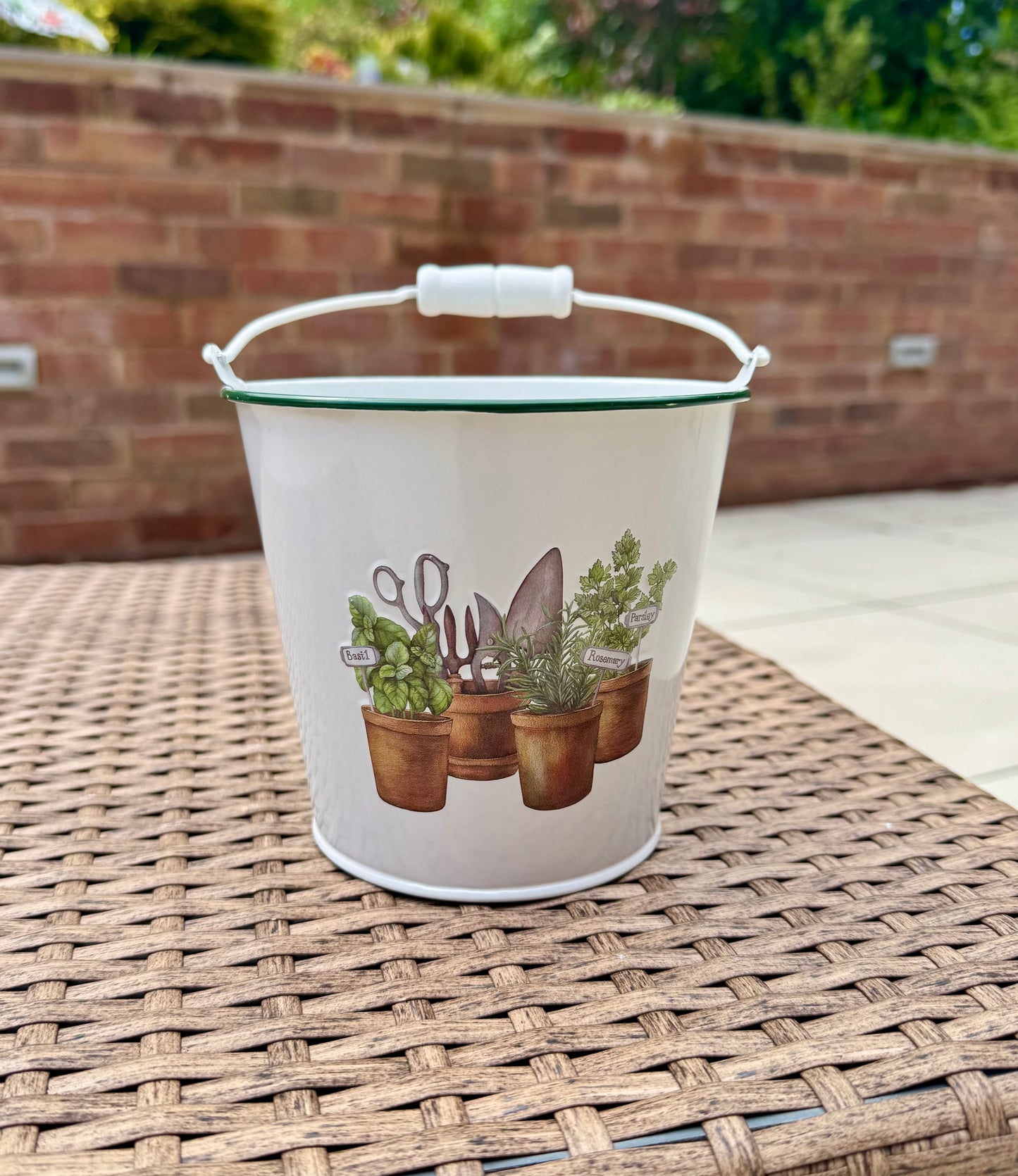 Decorative Metal Planter in White 13.5cm