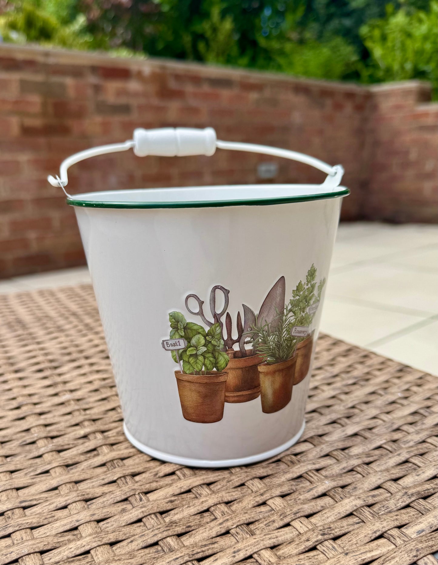 Decorative Metal Planter in White 13.5cm