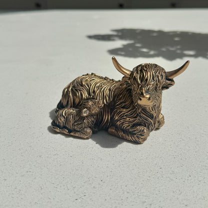Bronzed Highland Cow & Calf Ornament