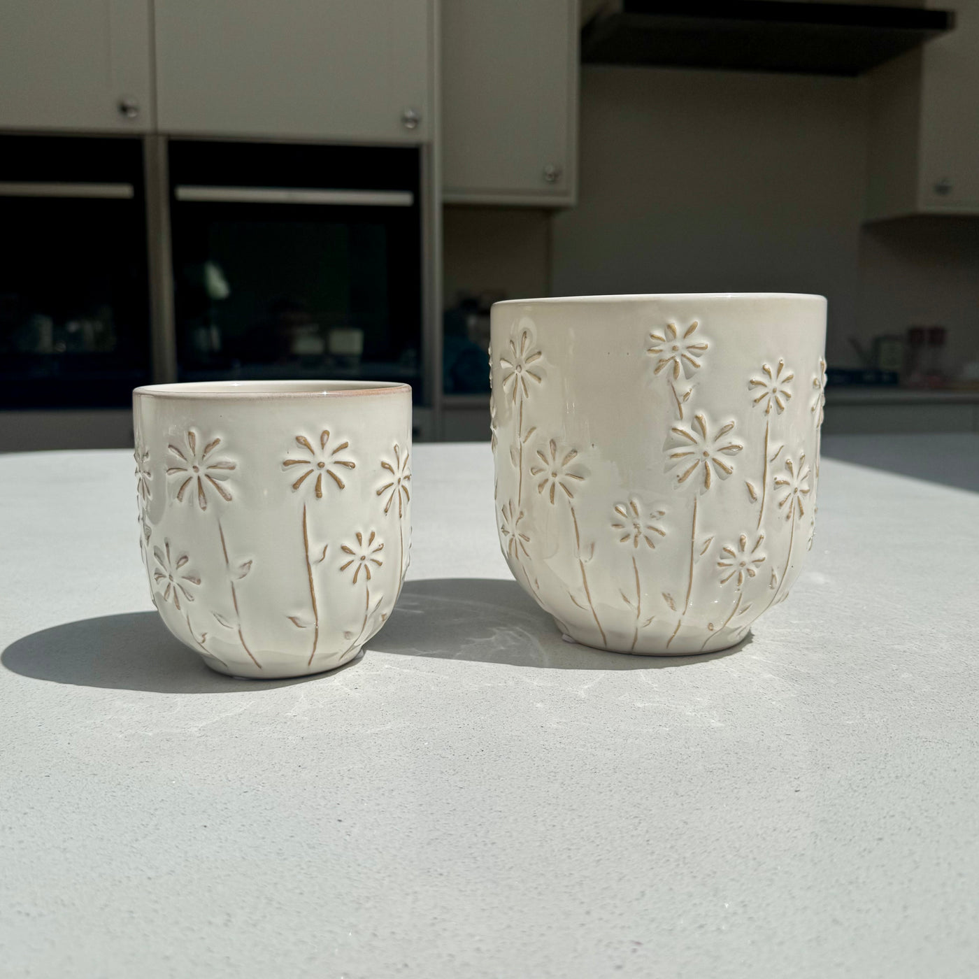 Ceramic Flower Pot with Daisy Glaze – Small