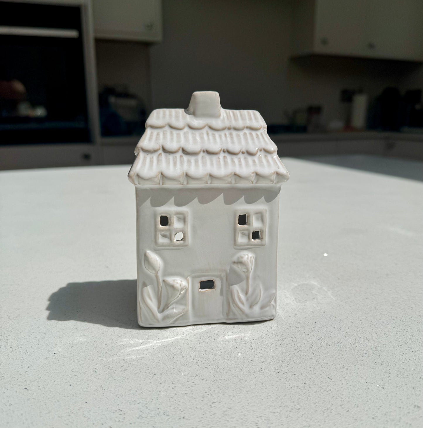 White Ceramic Tealight House