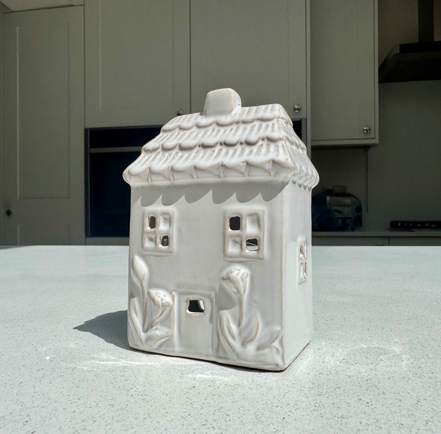 White Ceramic Tealight House