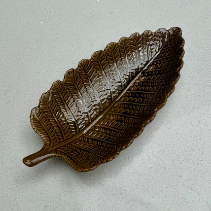 Decorative Ceramic Leaf Bowl in Rustic Tan