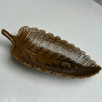 Decorative Ceramic Leaf Bowl in Rustic Tan