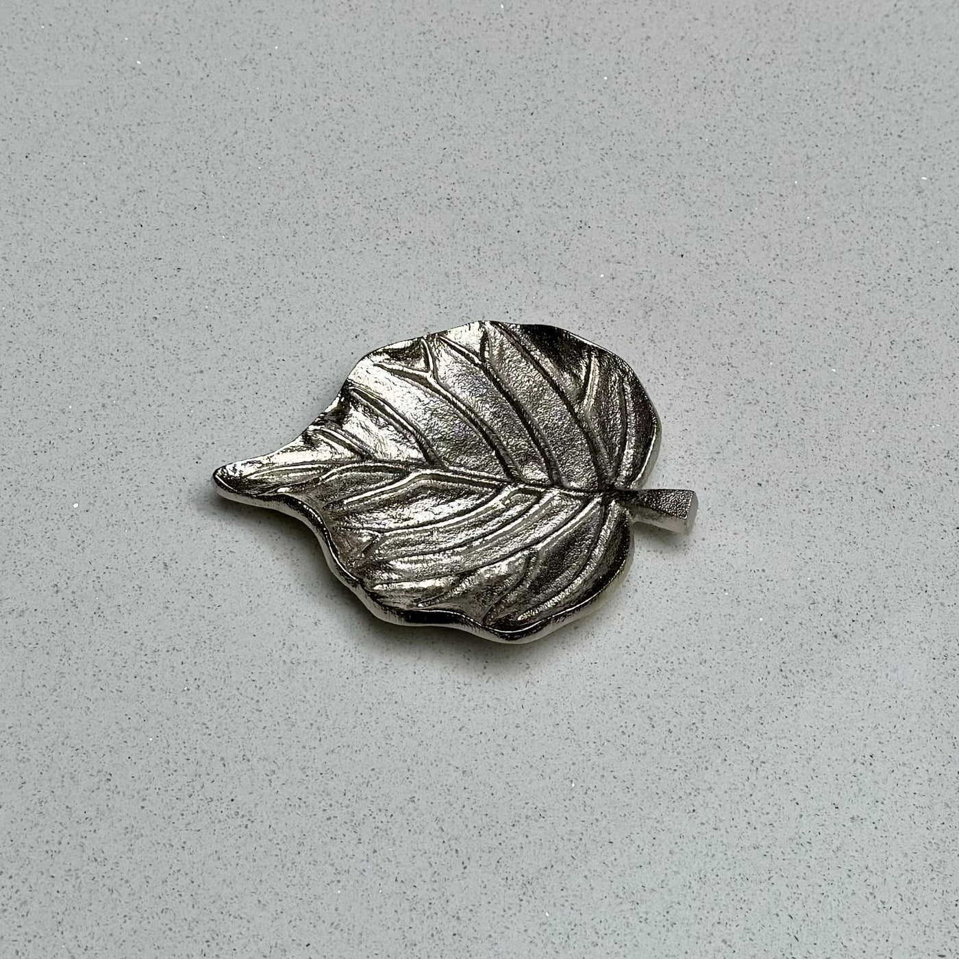 Mini Decorative Leaf Bowl in Cast Aluminium