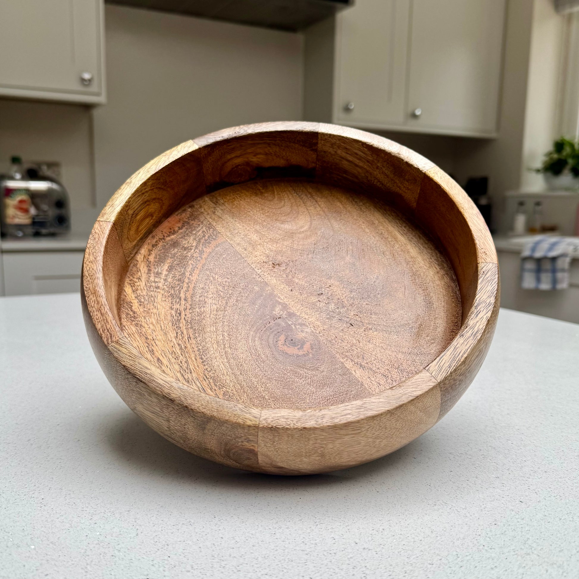 Medium Handcrafted Wooden Serving Tray 25cm