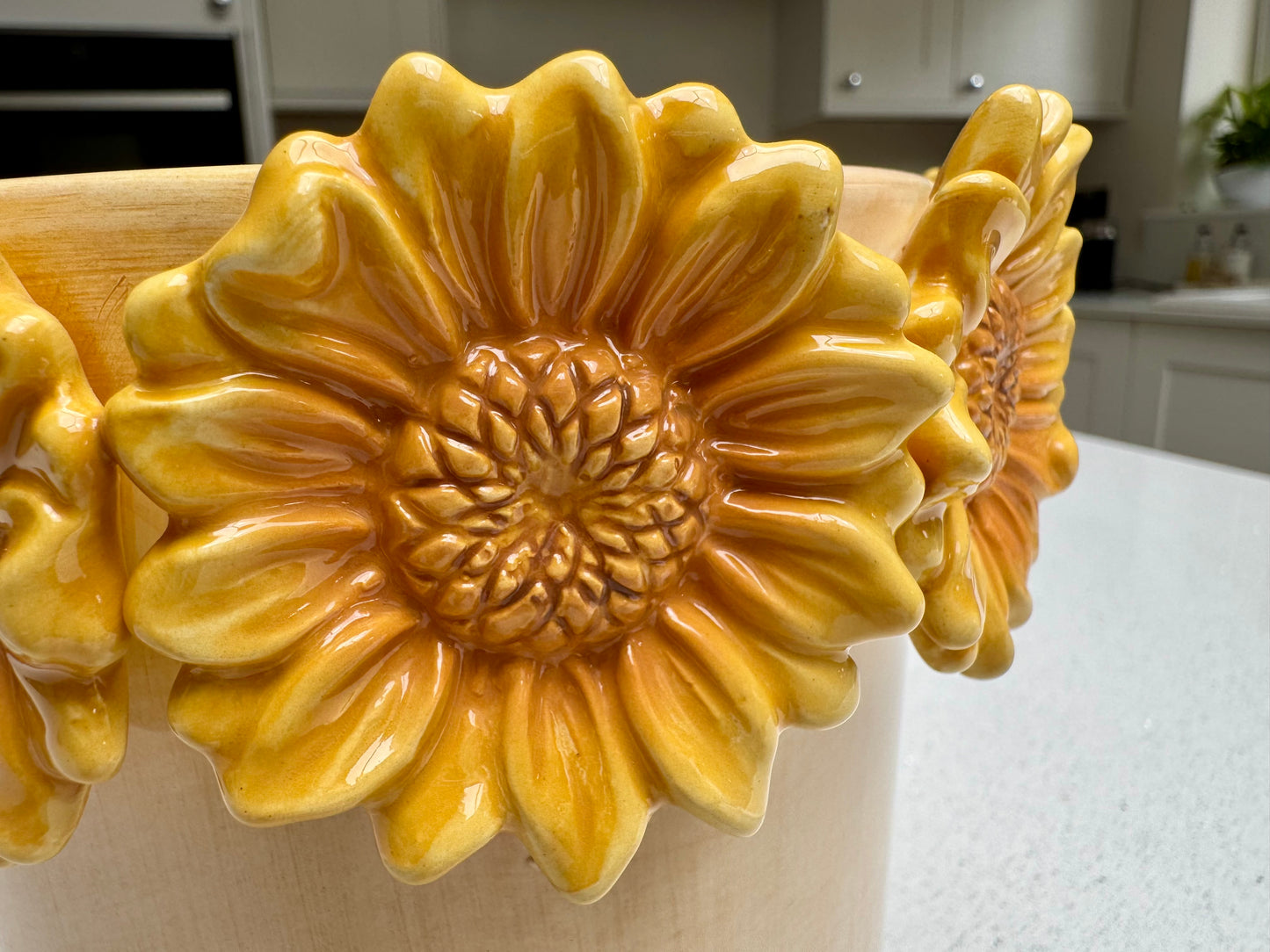 Handmade Textured Sunflower Ceramic Pot 13cm