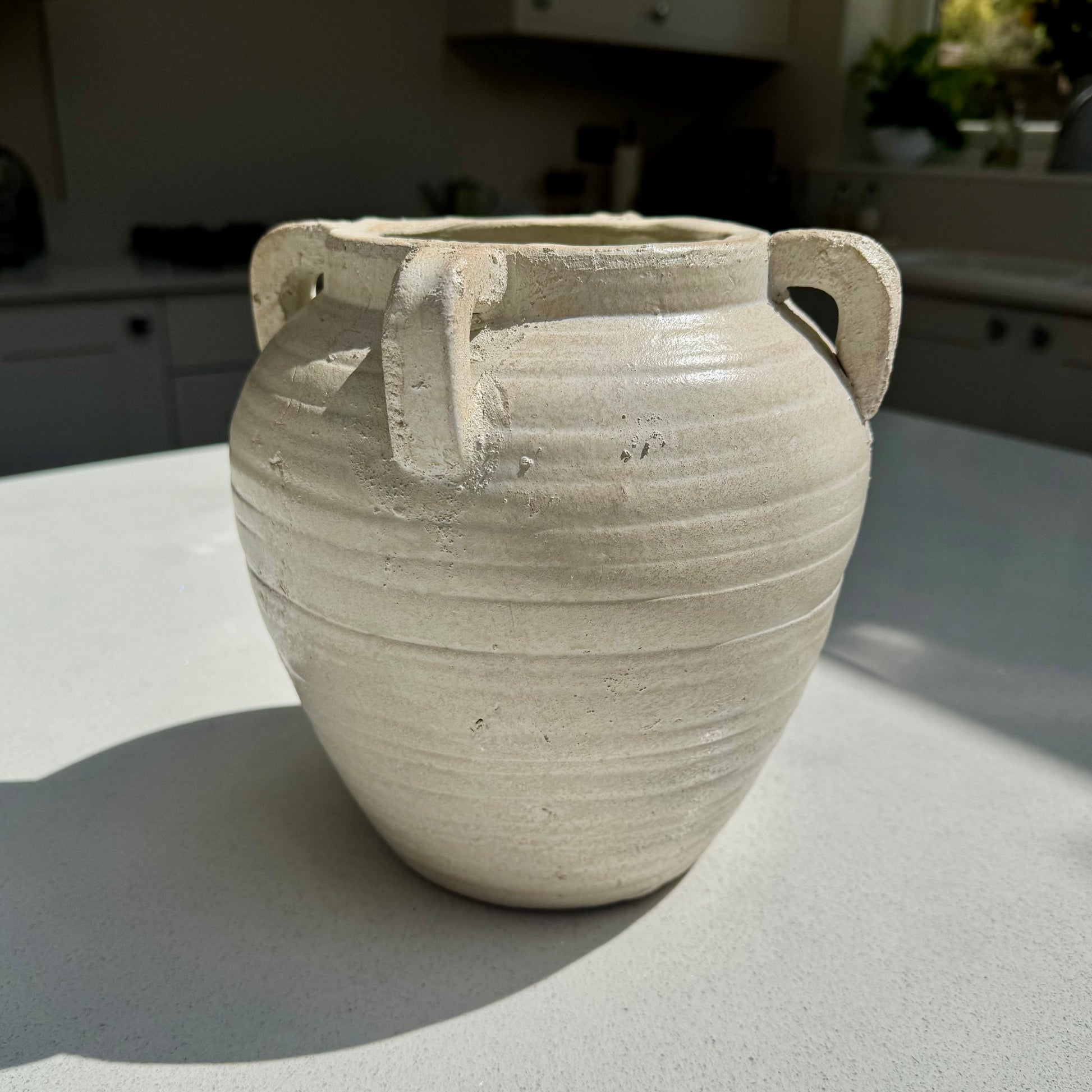 Medium Medora Vase in Pale Ivory 21.5cm