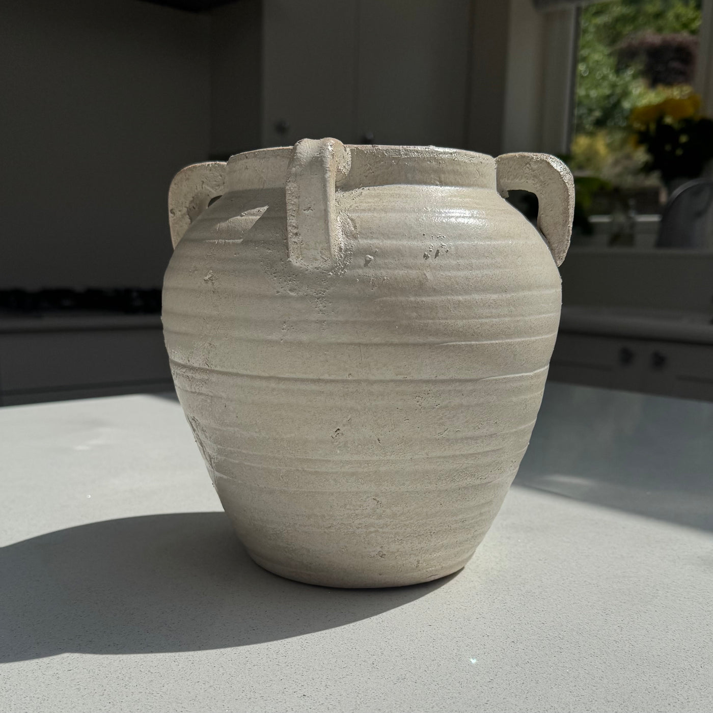 Medium Medora Vase in Pale Ivory 21.5cm