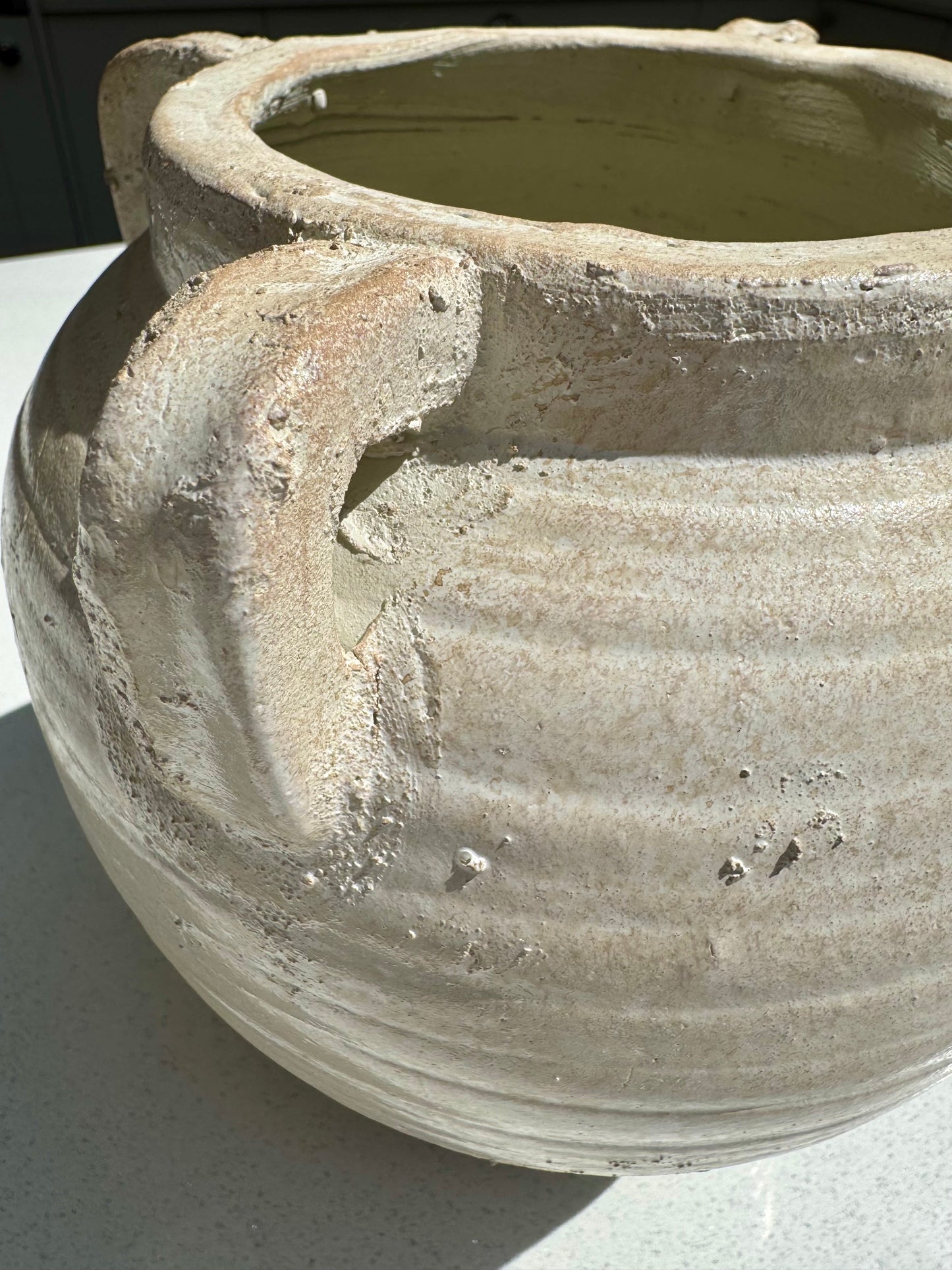 Medium Medora Vase in Pale Ivory 21.5cm