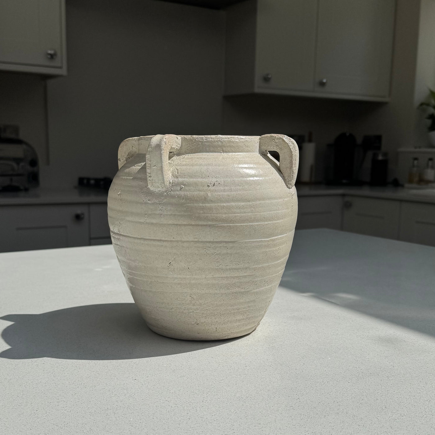 Medium Medora Vase in Pale Ivory 21.5cm
