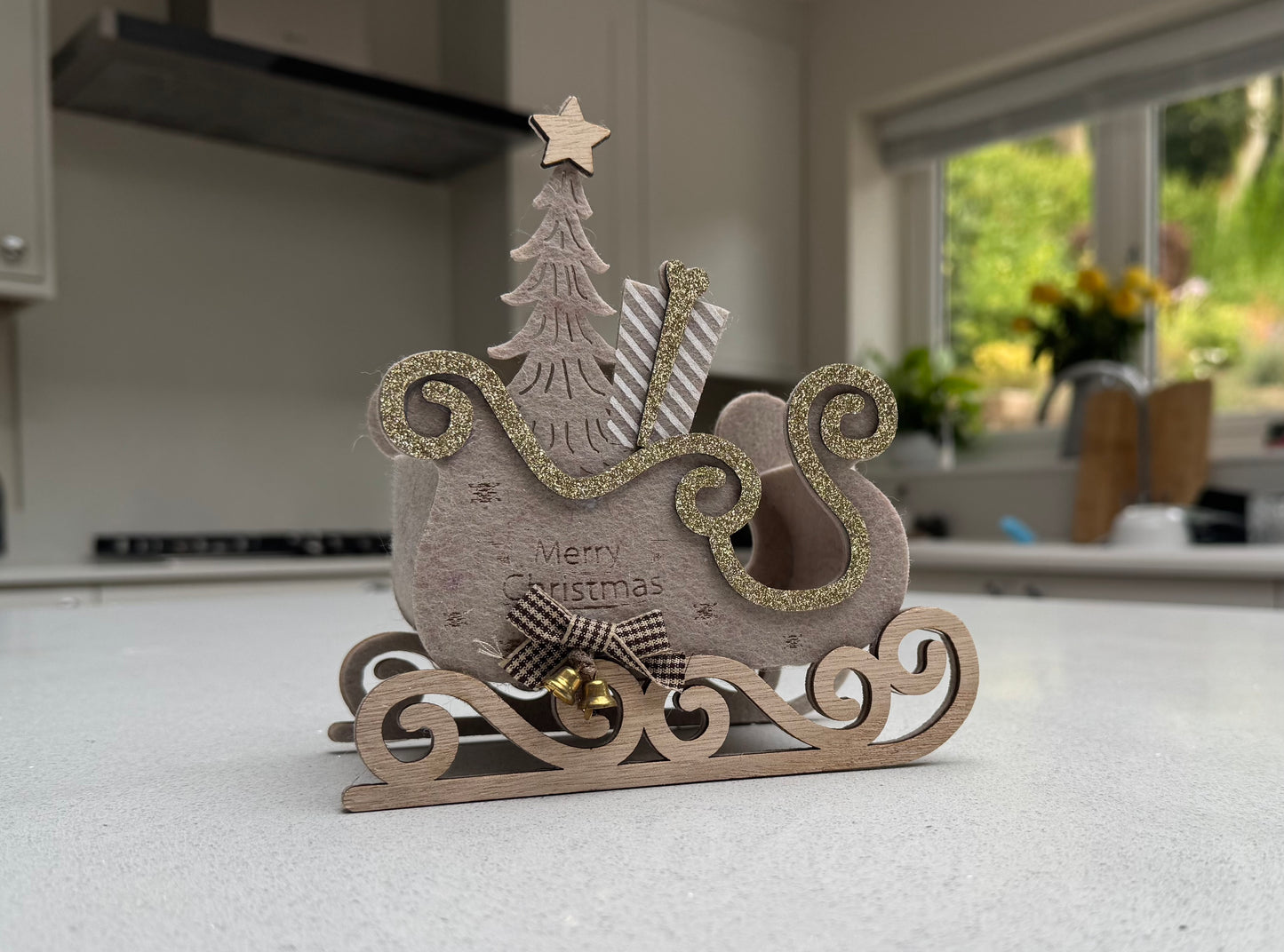 Merrywood Felt Christmas Sleigh Decoration – 21cm