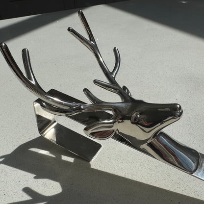 Silver Metal Stag Wreath Door Hanger in Silver