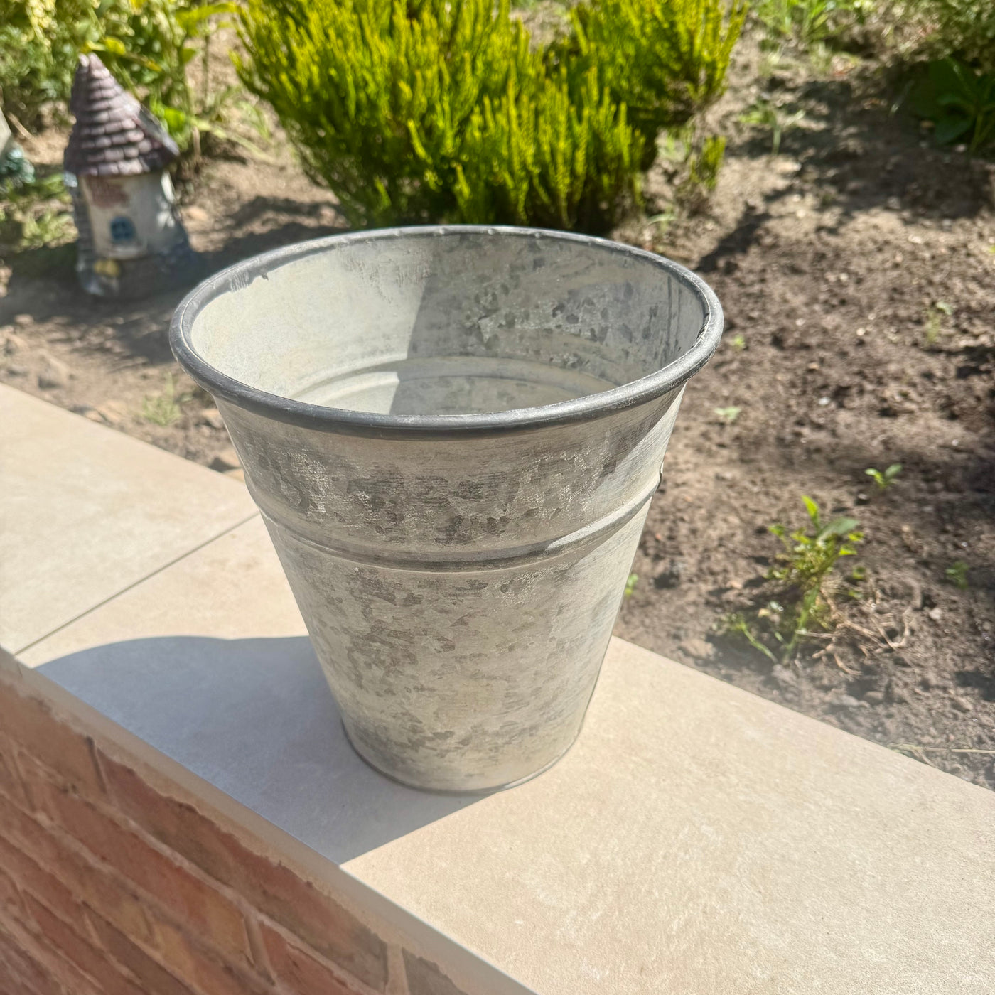 Upcycled Zinc Metal Planter Pot 23cm