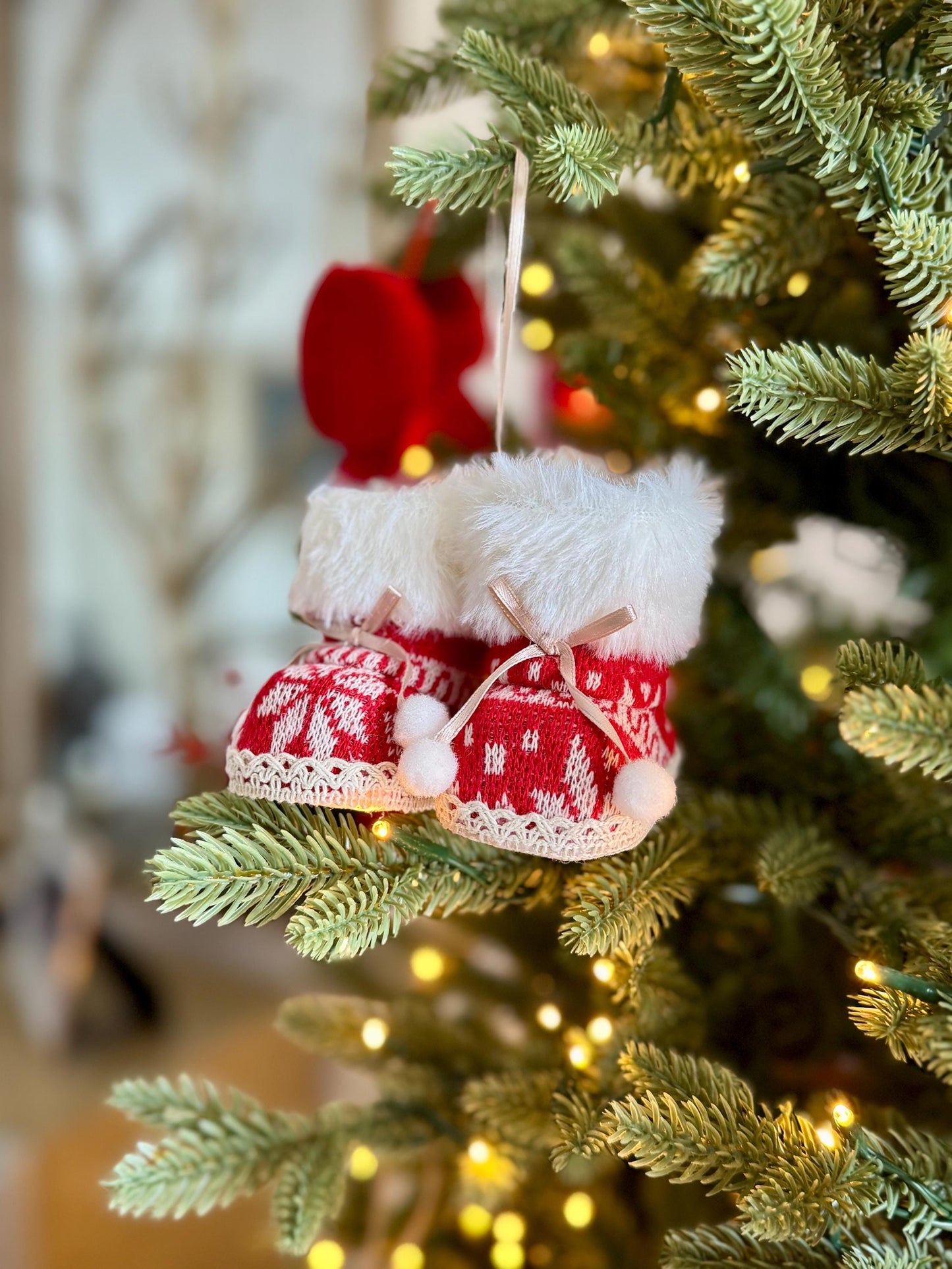 Knitted Christmas Boot Bauble with White Faux Fur