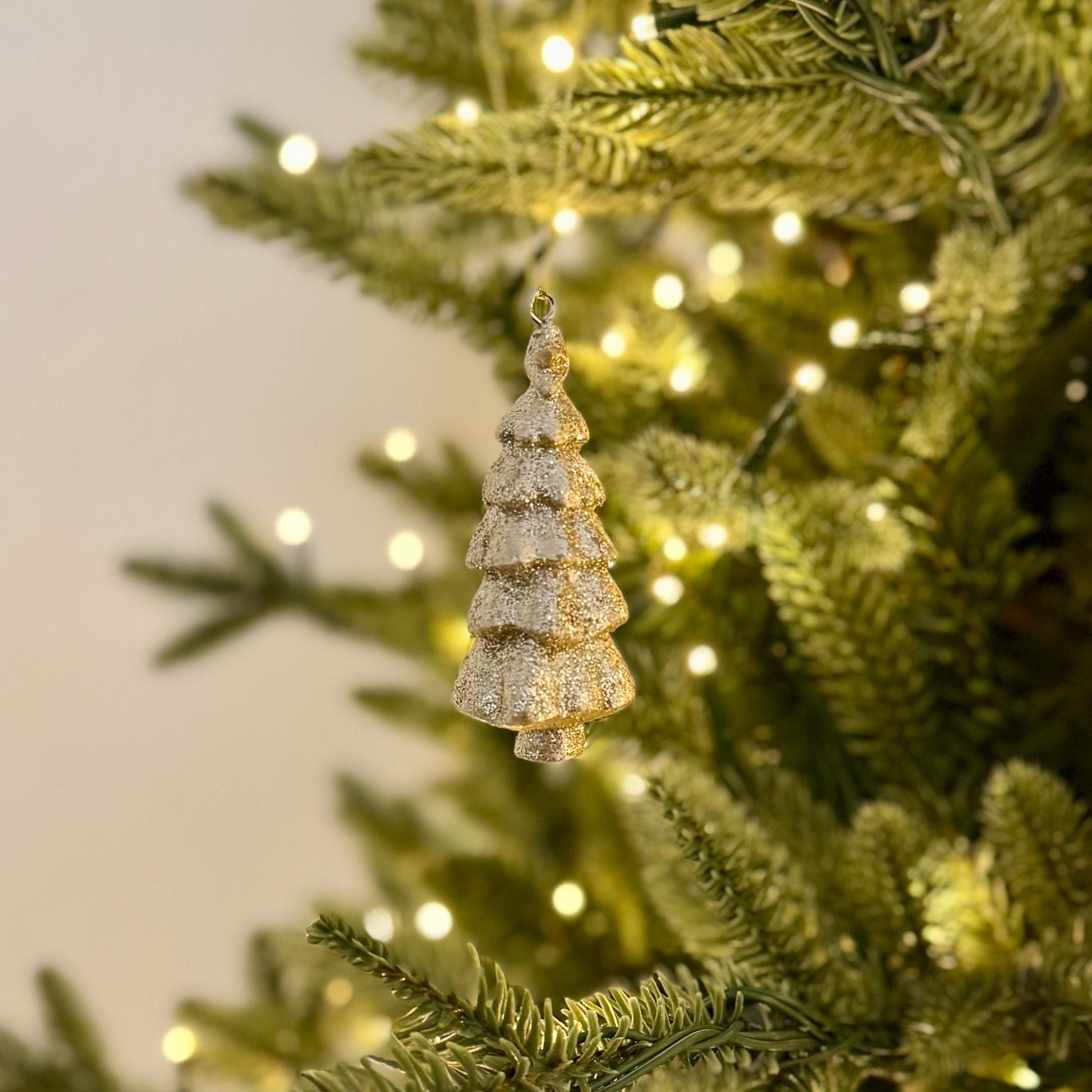 Gold Glittered Christmas Tree Bauble – Luxury Resin Decoration