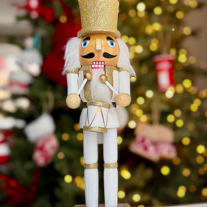 Hand-Painted 26cm White & Gold Nutcracker – Classic Wooden Decoration