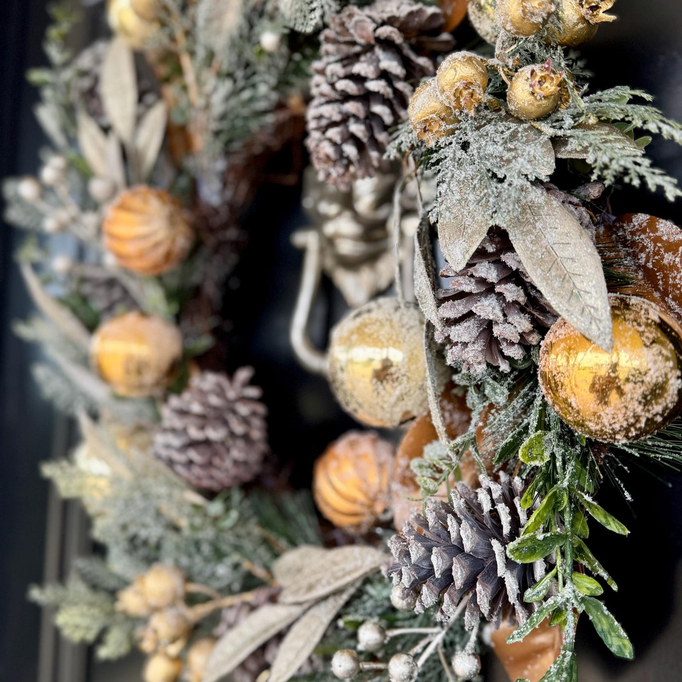 Luxury Gold & Pinecone Christmas Wreath – 50cm Door decoration