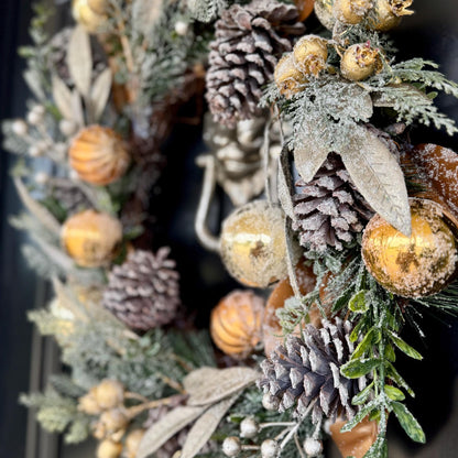 Luxury Gold & Pinecone Christmas Wreath – 50cm Door decoration