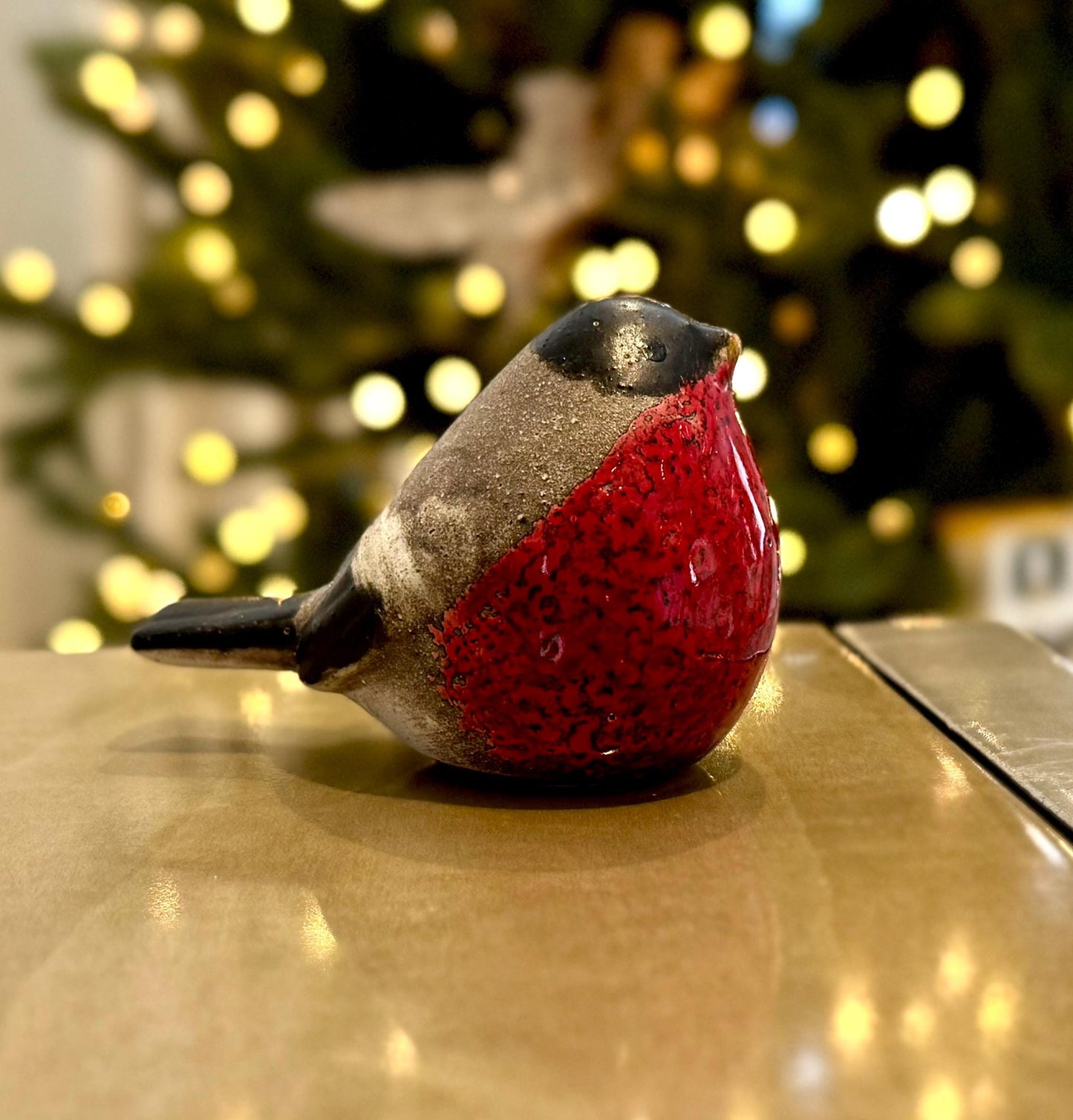 Ceramic Robin Ornament - 8cm Bird Decoration