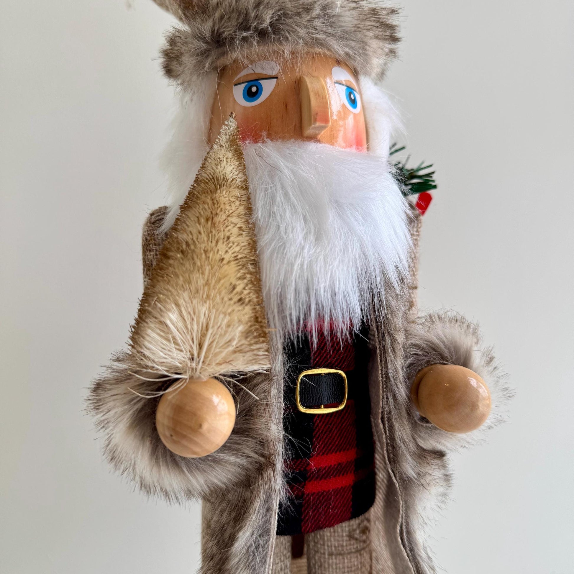 Large Hand-Painted Rustic Wizard Nutcracker 38cm – Traditional Christmas Decoration